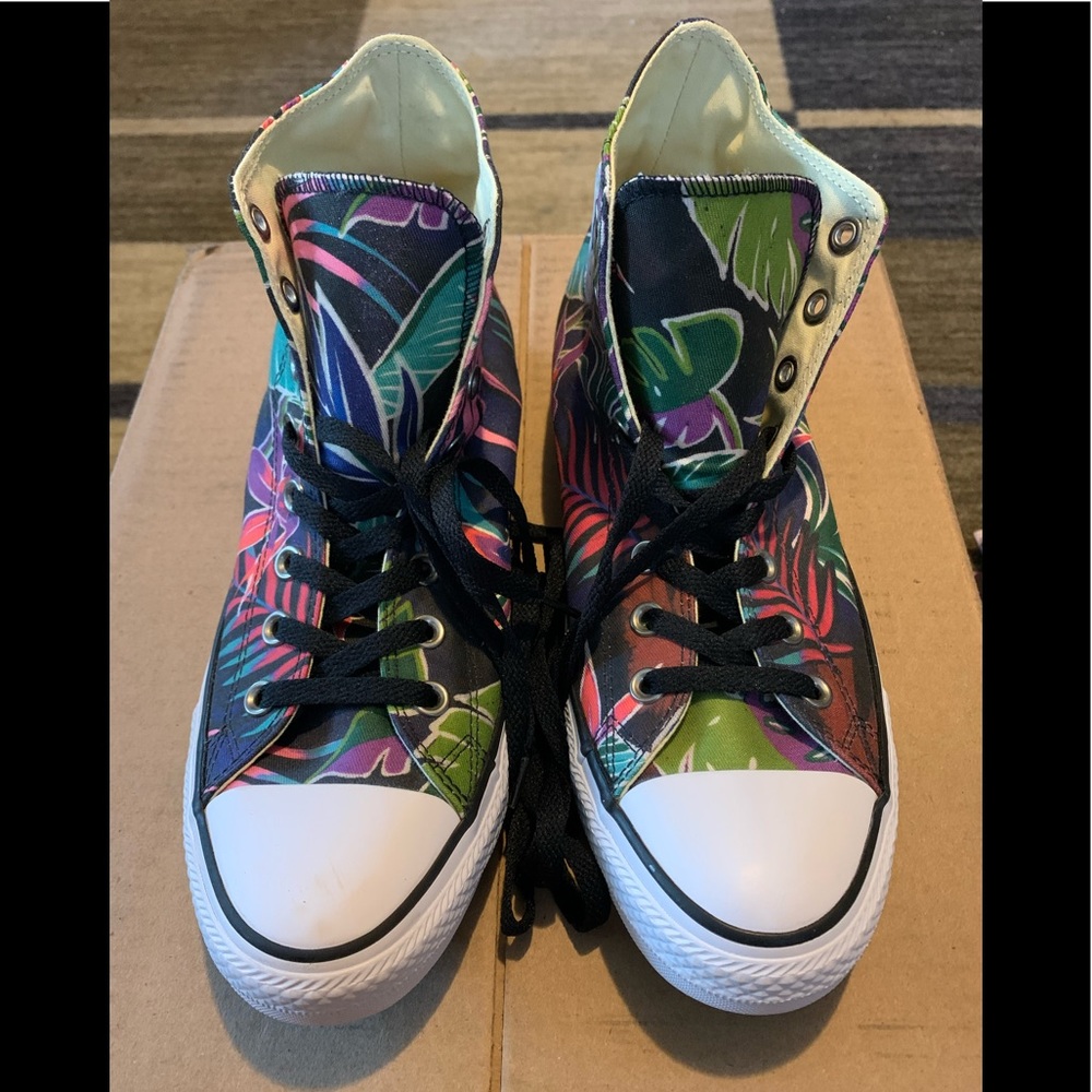 Brand NEW CONVERSE UNISEX HIGHTOPS, 9/11